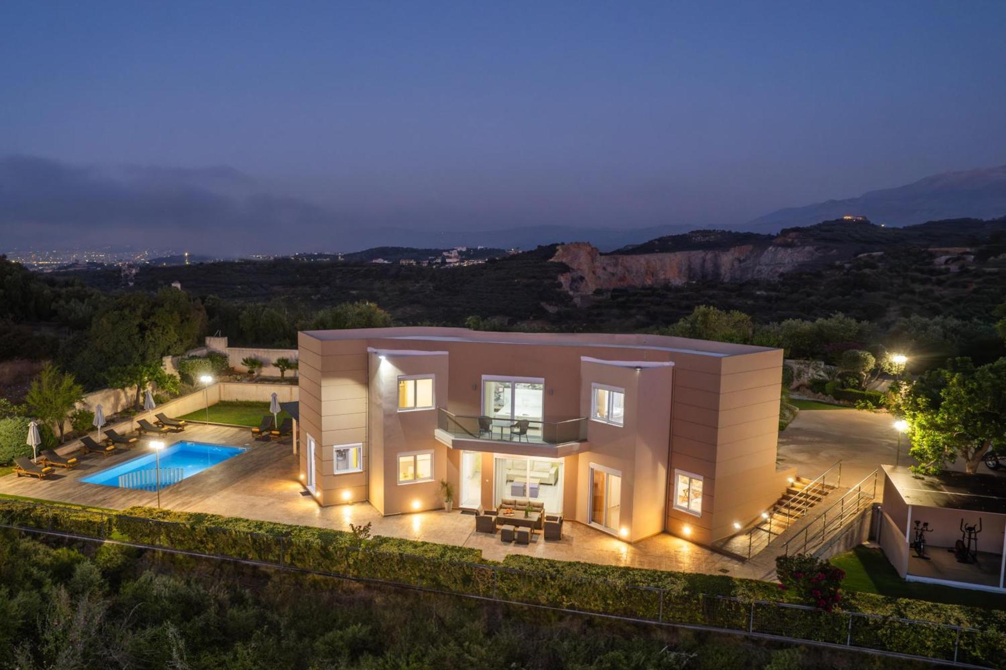 Villa Ariella With Sea View Агия-Марина Экстерьер фото