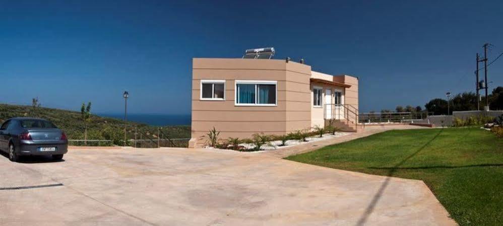 Villa Ariella With Sea View Агия-Марина Экстерьер фото